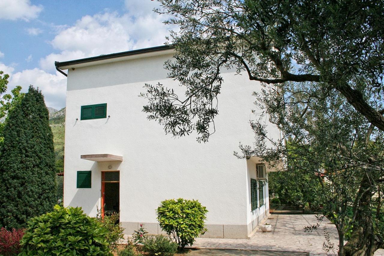 Apartments And Rooms By The Sea Zaostrog, Makarska - 2661 ภายนอก รูปภาพ