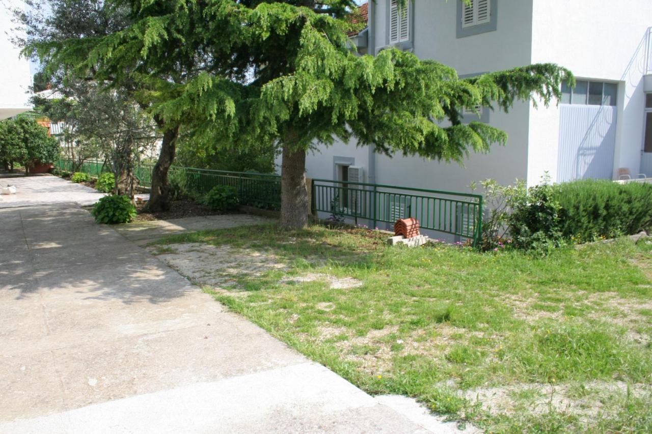 Apartments And Rooms By The Sea Zaostrog, Makarska - 2661 ภายนอก รูปภาพ